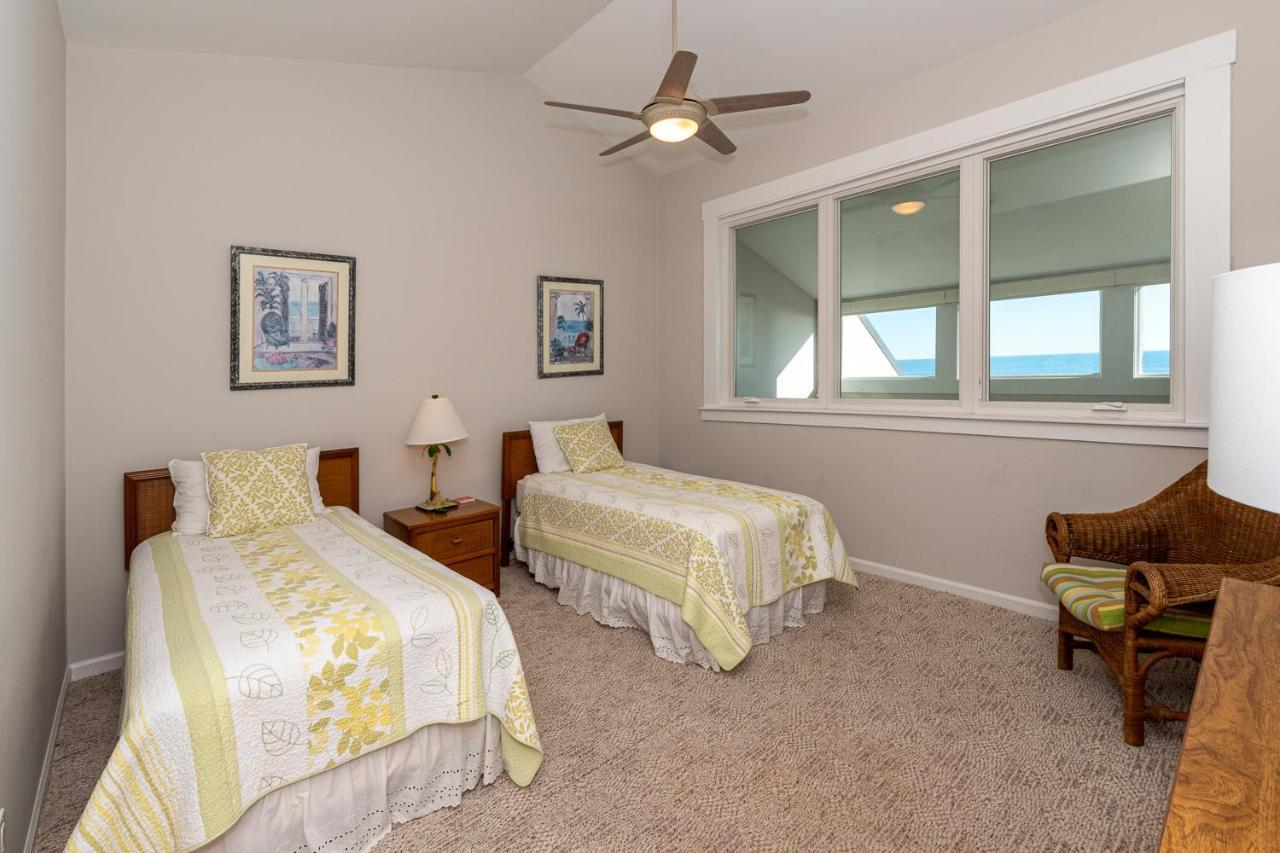 Beachwalk Pine Knoll Shores Exterior photo