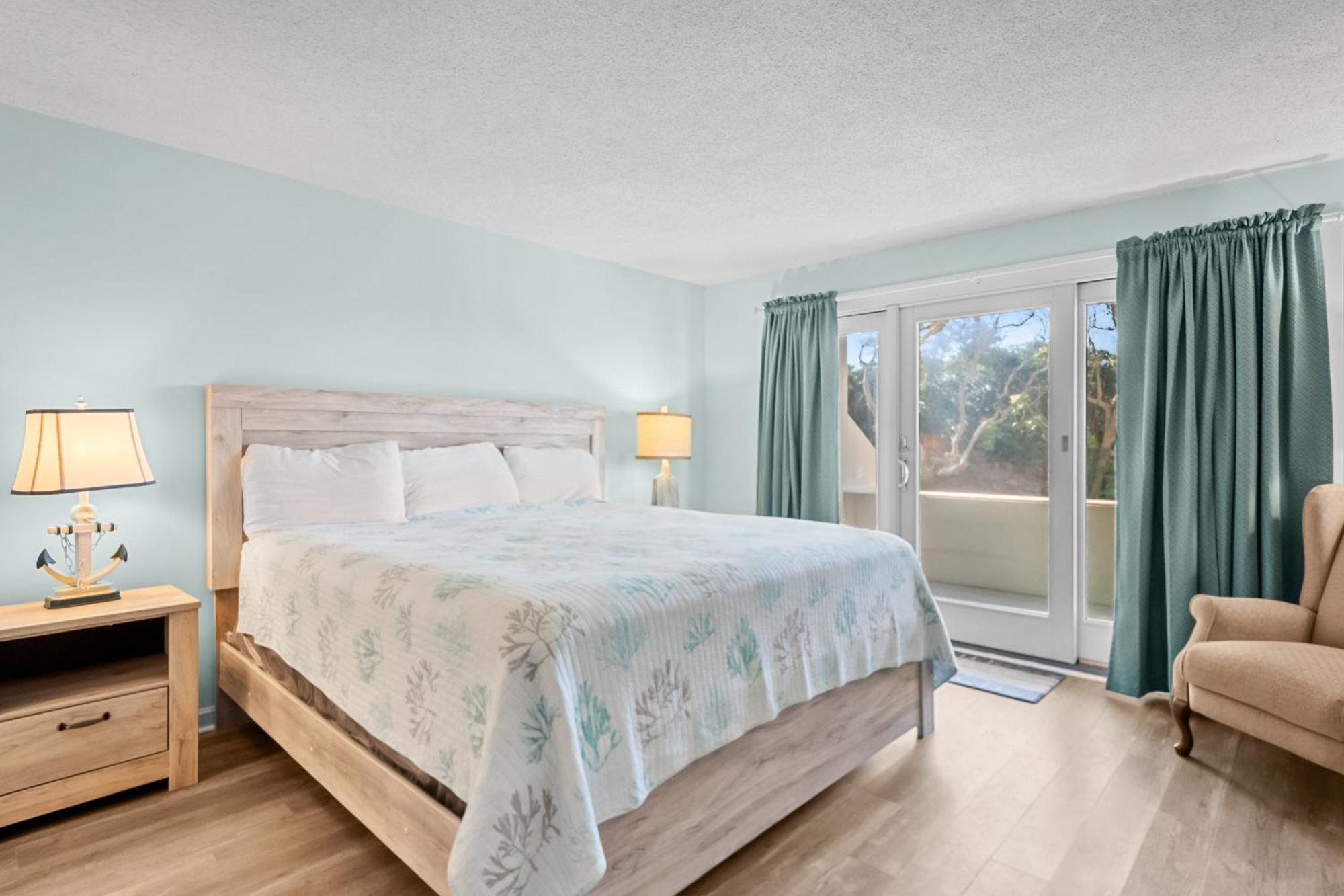 Beachwalk Pine Knoll Shores Room photo
