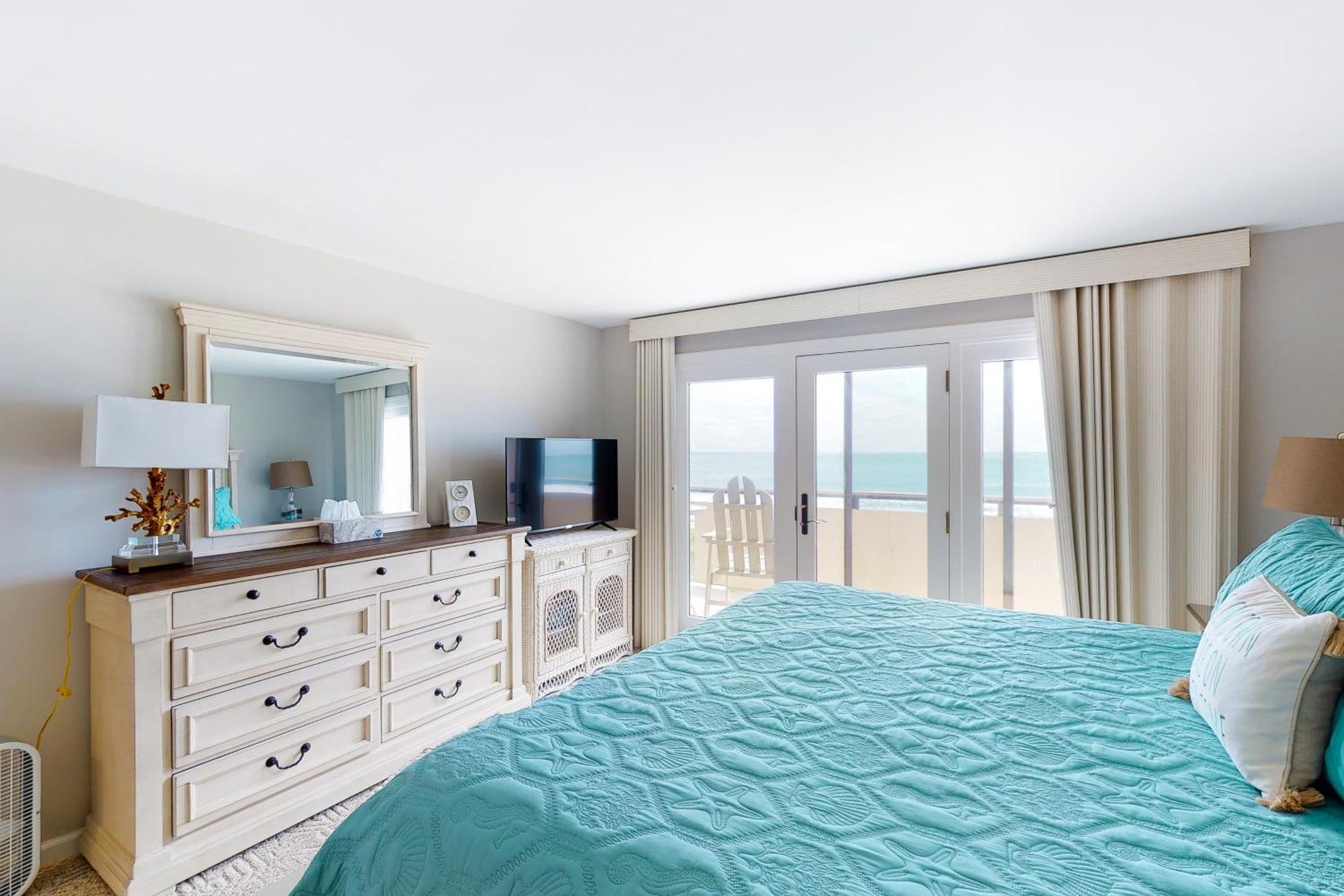 Beachwalk Pine Knoll Shores Room photo